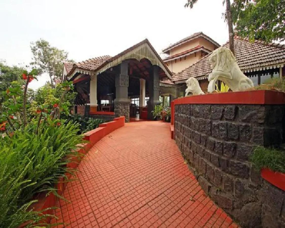 The Porcupine Castle Resort Madikeri Ngoại thất bức ảnh